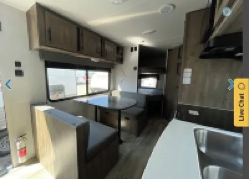 LUXURY CAMPING IN THE HEART OF THE MAINE LAKES REGION MINUTES TO NAPLES CAUSEWAY Hotels in Casco