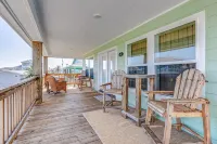 Back to School Savings! Hot Tub, Pet Friendly & Direct Beach Access!