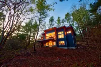 Newer Home - NW Modern w/ Hot Tub near Rosario Hotels near Summit Learning Center