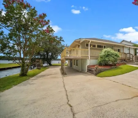 Quiet waterfront retreat - 15 mins to historic Edenton.