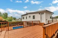 Hidden gem in quiet neighborhood with pool