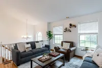 Fun 3 Bedroom Home with Gameroom near Ark!!