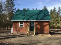 Adirondack Style Lodge - Minutes from Keuka Lake, Wineries. Very Private.