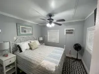 Latitude Adjustment! Nice little 3 Br 2 bath. Quiet part of town.