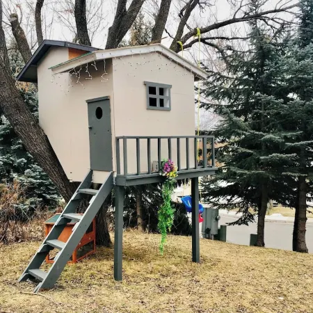 Spacious Family Stay in Glenwood Springs