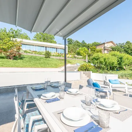 Villa Anna luxury and private pool in Alba