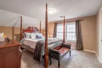 Cabin. Hocking county ,private , secluded. Family, Friends.