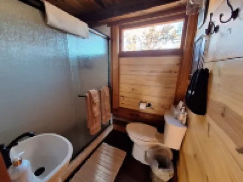 Loft cabin close to Pioneer Woman's Mercantile