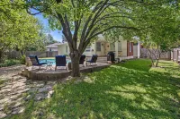 Quick Access: Kalahari- Dell Diamond- Austin- 4Bdrm- 1Story with Pool & Games