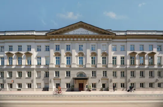 Stradom House, Autograph Collection