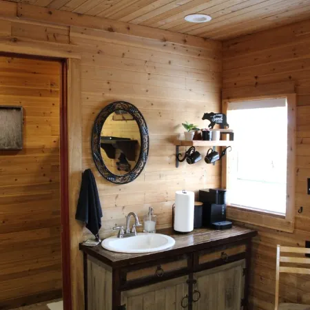 Bear Cabin at Mountain View Retreat