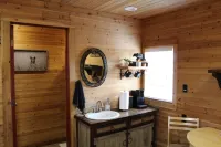 Bear Cabin at Mountain View Retreat