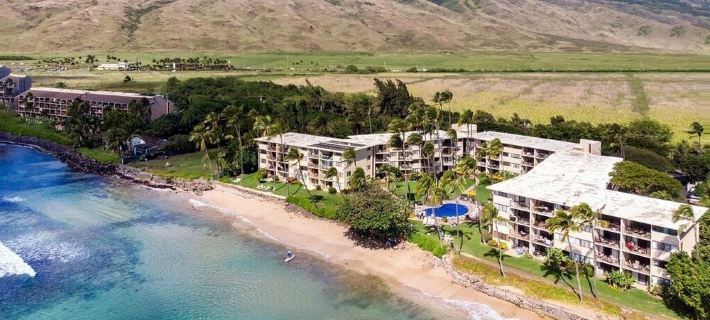 OCEANFRONT - TWO OCEANVIEW  bedrooms - 20 feet from water - Kanai a Nalu 401 Hotels in Maalaea