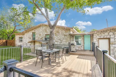 The Retreat on Rucker