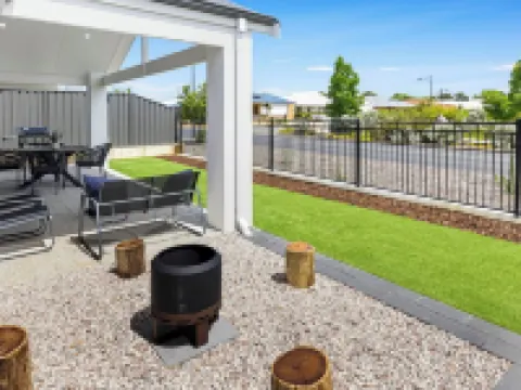 Luxury 4bedroom Dunsborough Retreat Hotels in Dunsborough