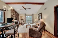 Crescent Cottage/12ESC Hosted by LOVR