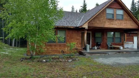 Comfy Home in the Adirondacks, close to Gore Mnt, hiking & snowmoble trails