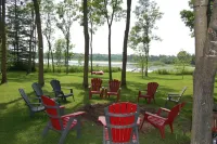 Beautiful remodeled retreat on tranquil North bay of Bone Lake.
