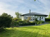 Vacation home Bayreuth in a quiet location, for families & groups. Pet friendly!
