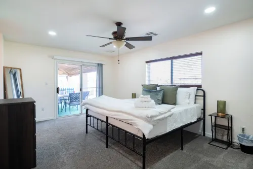 4Br Happy Harmont House w/ Private Pool • Near State Farm Stadium • Sleeps 10