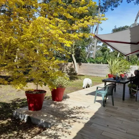 Maison Dans Residence Calme Avec Piscines Pres VIE Animee