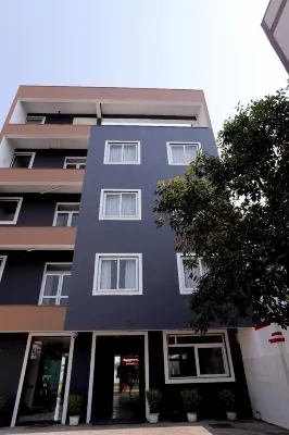 Hotel Dhingra Inn Hotel di Rewari