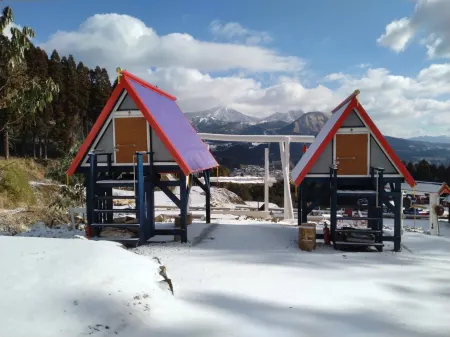Power Spot Campsite Отели рядом с достопримечательностью «Aso Farm Land»