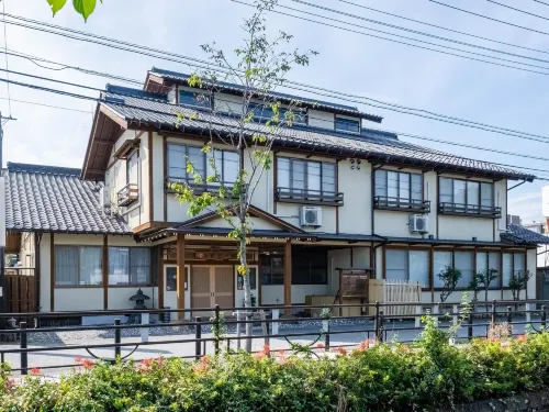Fujizakura Onsen Ryokan