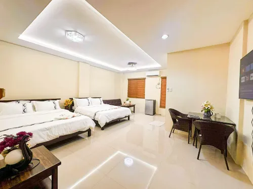 La Galleon Suites Hotel - 屋上プール