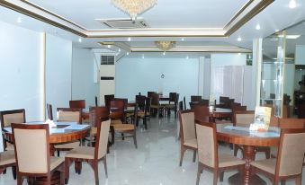 Continental Suite Farwaniya