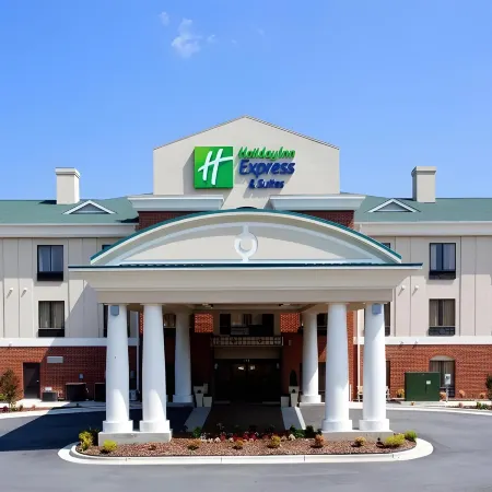 Holiday Inn Express & Suites GREENSBORO-EAST by IHG
