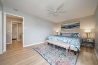 Beautifully remodeled lakefront condo with boat slip