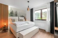 Hotel Zweite Heimat Nürburg Hotels in Reimerath