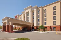 Hampton Inn & Suites Plattsburgh Hotels in Peru