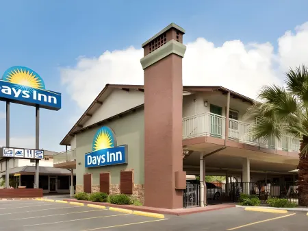 Days Inn by Wyndham Austin/University/Downtown