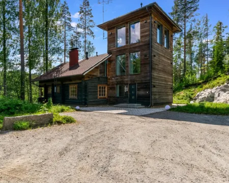 Villa torni 黑奈韋西酒店