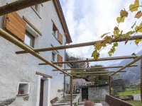 Borgonuovo Waterfall's House Hotels in Piuro