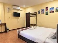 Yula Hotel Thatluang Hotels near Pha That Luang