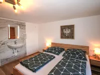 Bettina - 3-Star