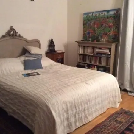 Apartment located in the heart of the historic city - 50 m from Place aux Herbes