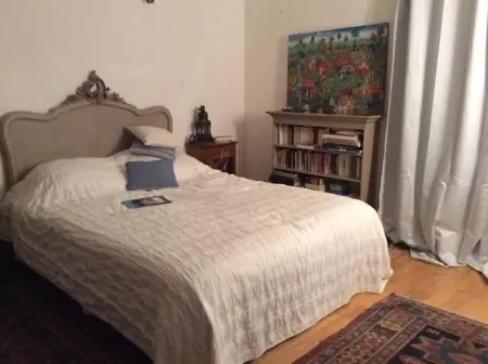 Apartment located in the heart of the historic city - 50 m from Place aux Herbes