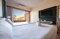 Nura Condor Hotels in 