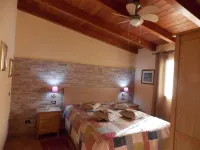 newly furnished seaside cottage. Low costs and free wifi. Hotels in Quartu Sant'Elena