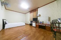 Andong Samsung - 2-Star
