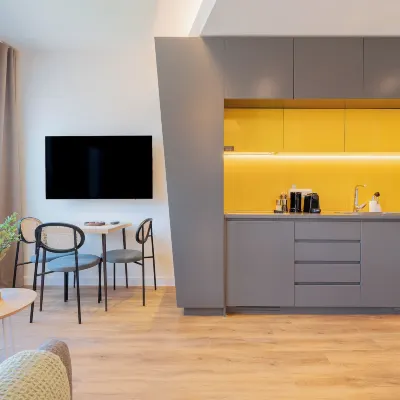 Limehome Amsterdam Westerpark Hotels near Westpoort