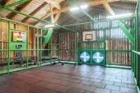 Mountain Hostel Hotels in Grobming