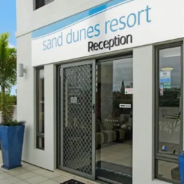Sand Dunes Resort