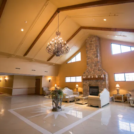 Tundra Lodge