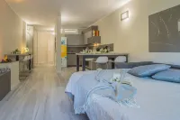 Amazing Life House