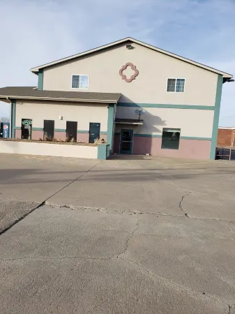 Value Inn & Suites Salina